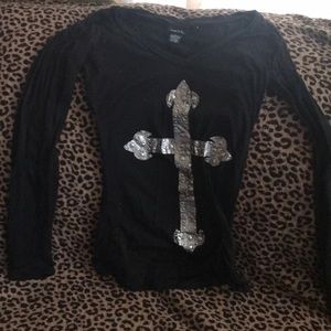 Rue 21 black long sleeved cross shirt